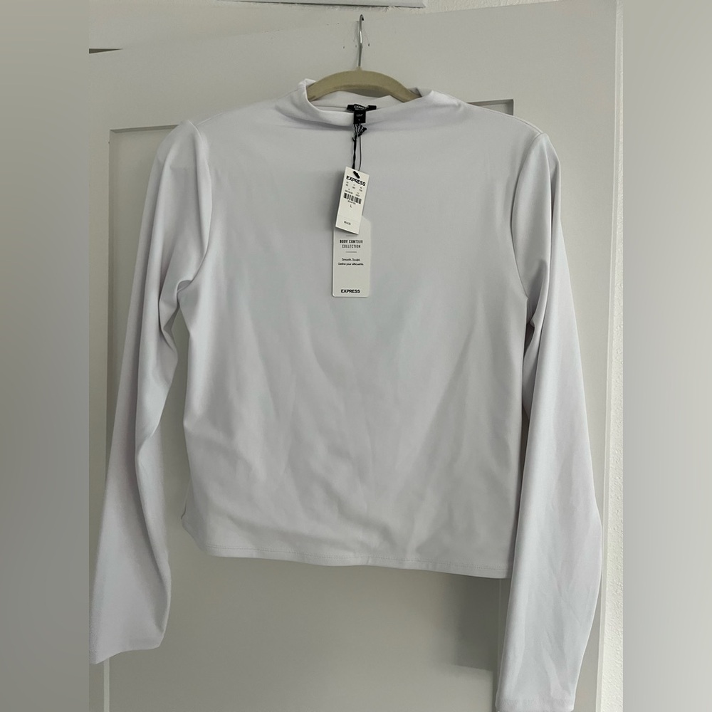 NWT White Express Top